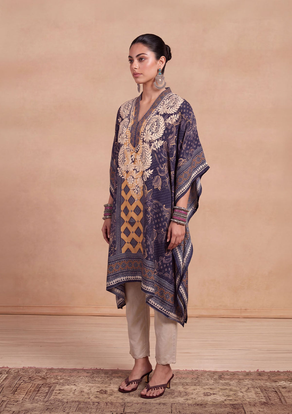 HOC Women Purple Crepe Chikankari Short Kaftan
