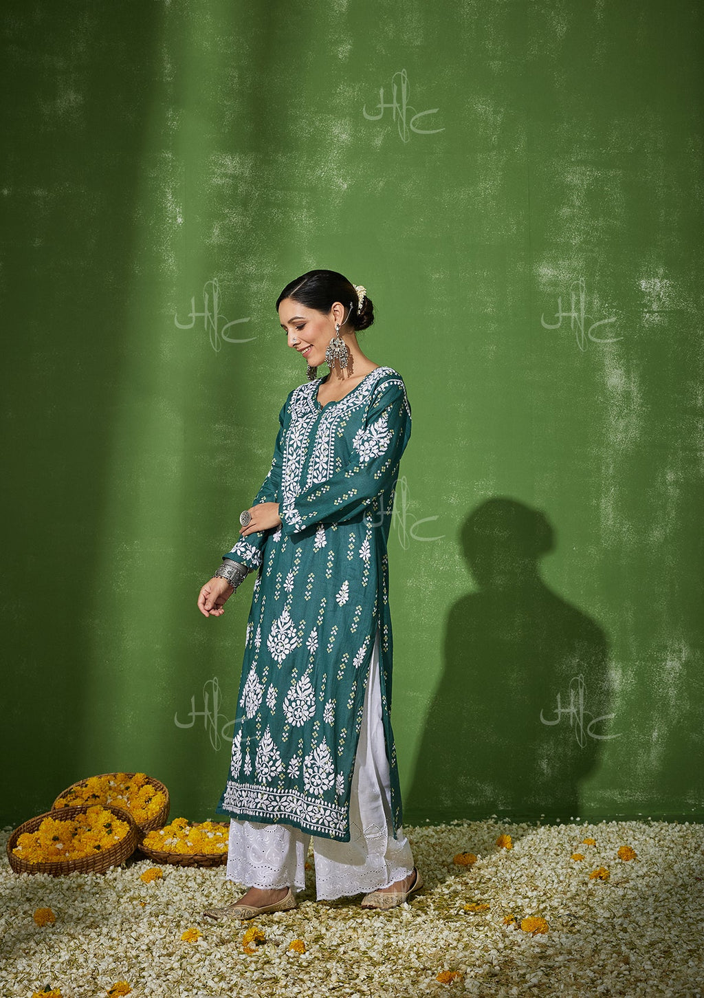 HOC Women Mira Chikankari Mulmul Straight Kurta