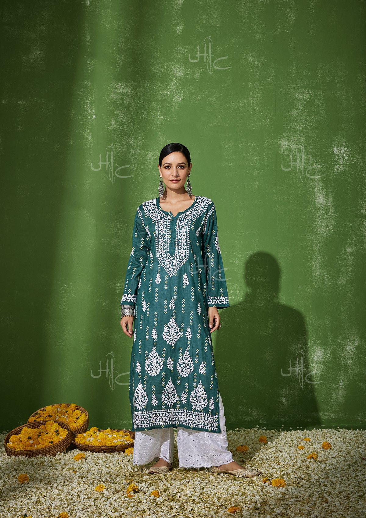 HOC Women Mira Chikankari Mulmul Straight Kurta
