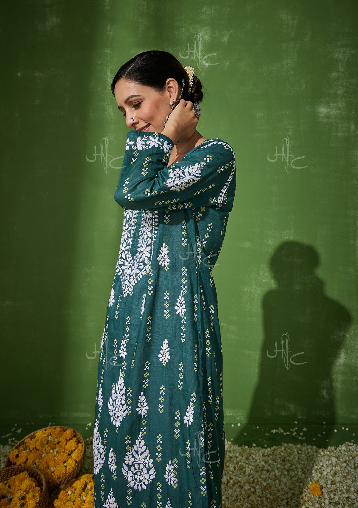 HOC Women Mira Chikankari Mulmul Straight Kurta