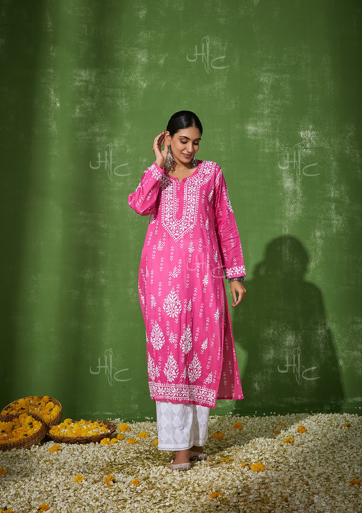 HOC Women Mira Chikankari Mulmul Straight Kurta