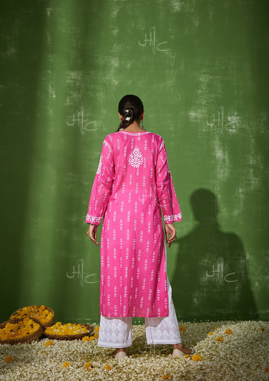 HOC Women Mira Chikankari Mulmul Straight Kurta