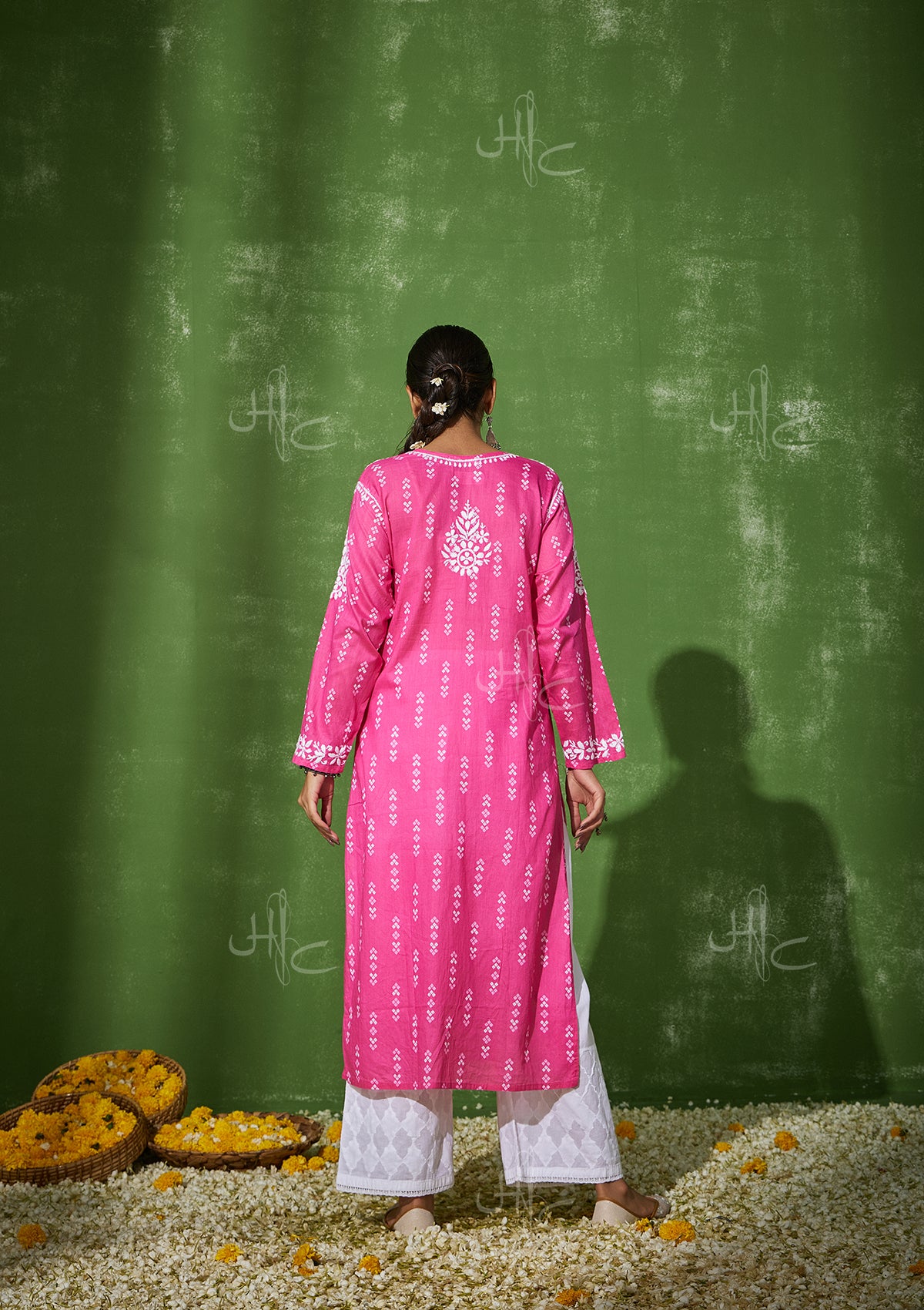 HOC Women Mira Chikankari Mulmul Straight Kurta